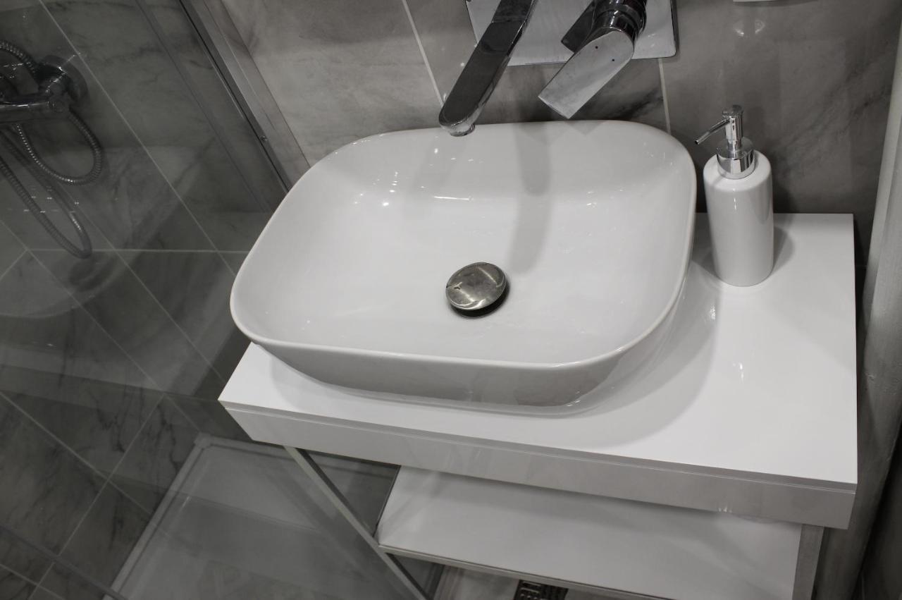 Hotel de apartamente Luxury Center - Romana *