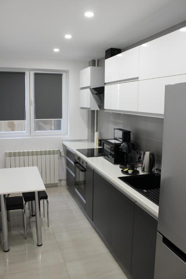 Luxury Center - Romana Hotel de apartamente *